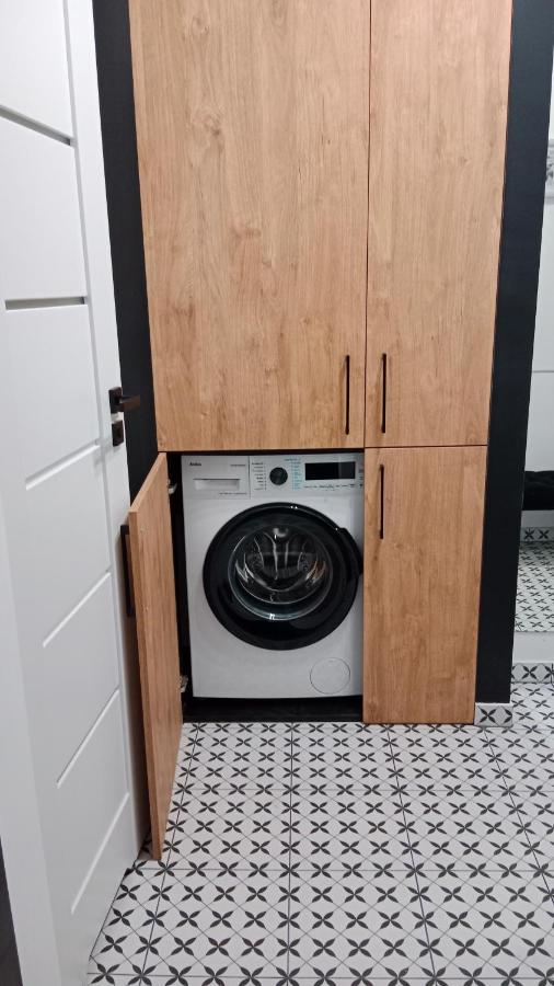 Apartament Dwupokojowy Ostrowiec Świętokrzyski 外观 照片