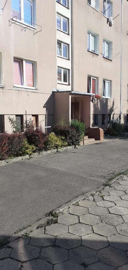 Apartament Dwupokojowy Ostrowiec Świętokrzyski 外观 照片